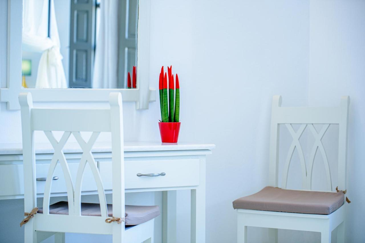 En Plo Boutique Suites Oía Dış mekan fotoğraf