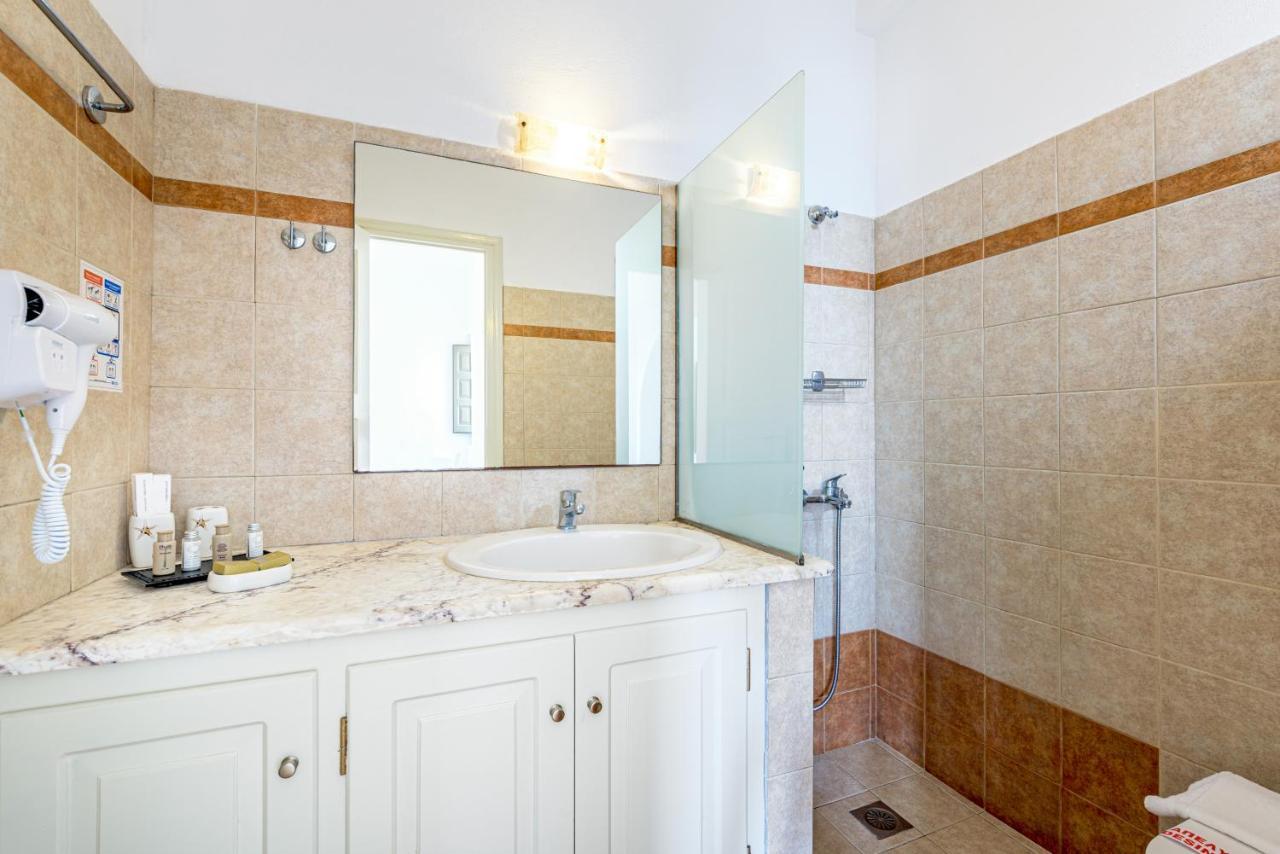 En Plo Boutique Suites Oía Dış mekan fotoğraf