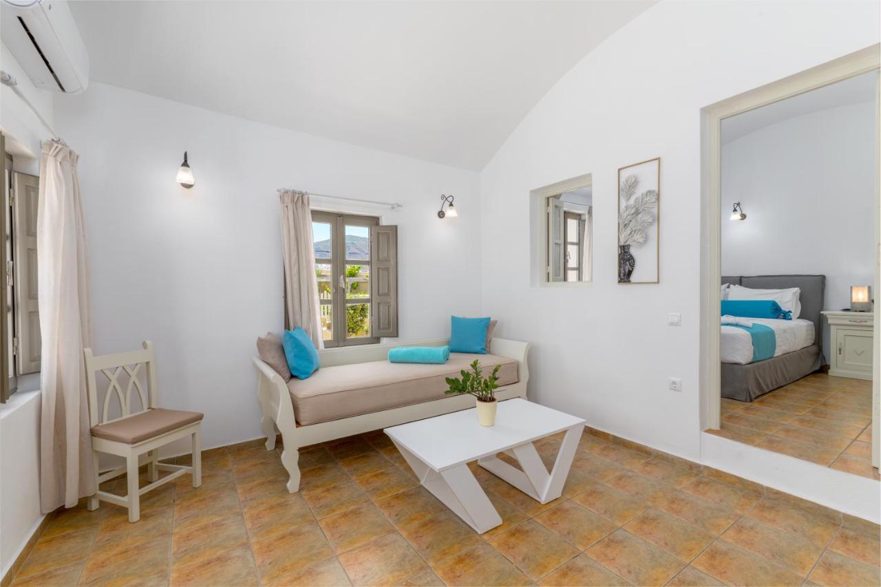 En Plo Boutique Suites Oía Dış mekan fotoğraf